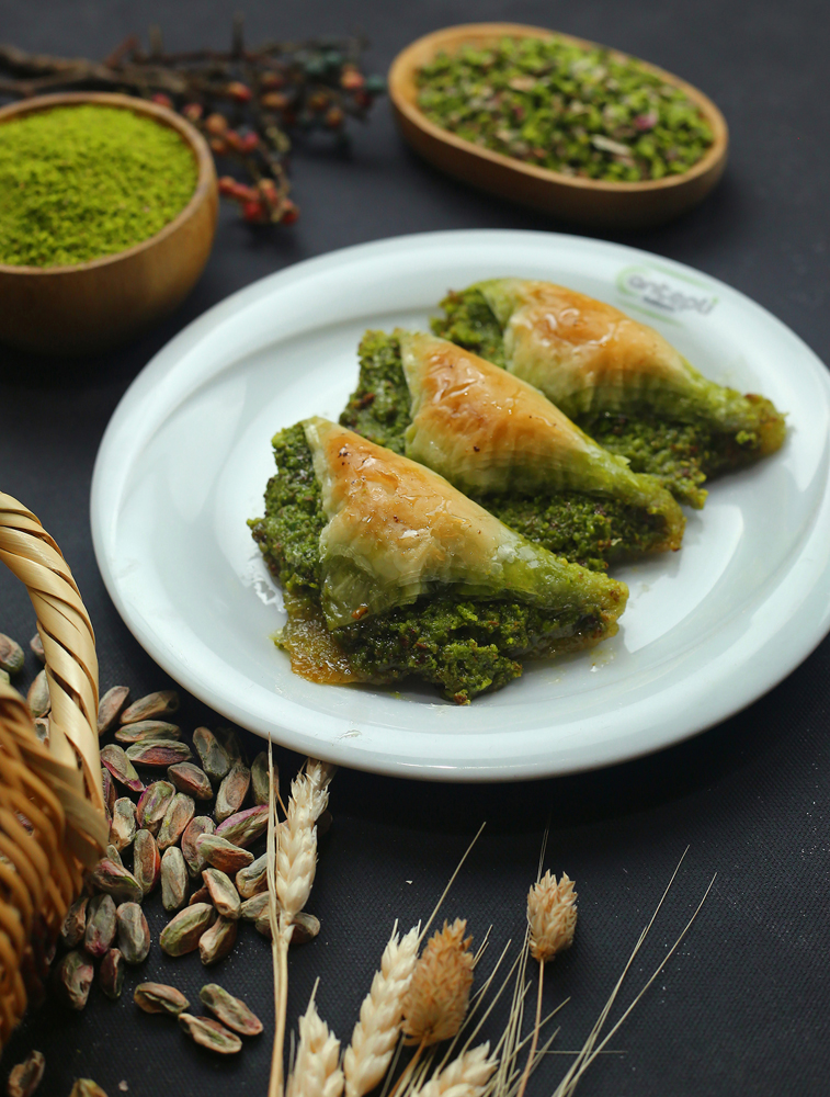 Toz Fıstıklı Özel Şöbiyet