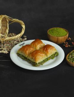 Özel Kare Baklava