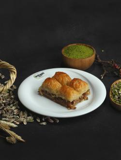 Cevizli Baklava